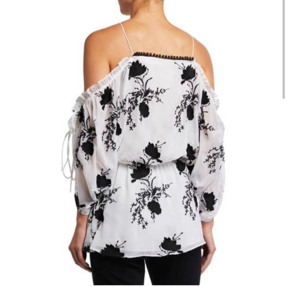 Alice + Olivia Black Floral and White Holden Cold Shoulder Drop Waist To… - Picture 3 of 14